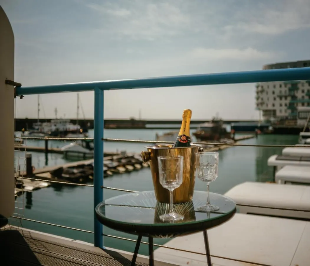 Lejlighed Tiny Floating Home With Marina Views Brighton Storbritannien